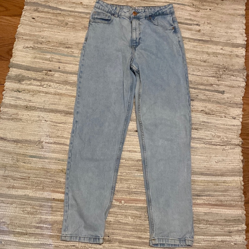 Zara Jeans, no holes